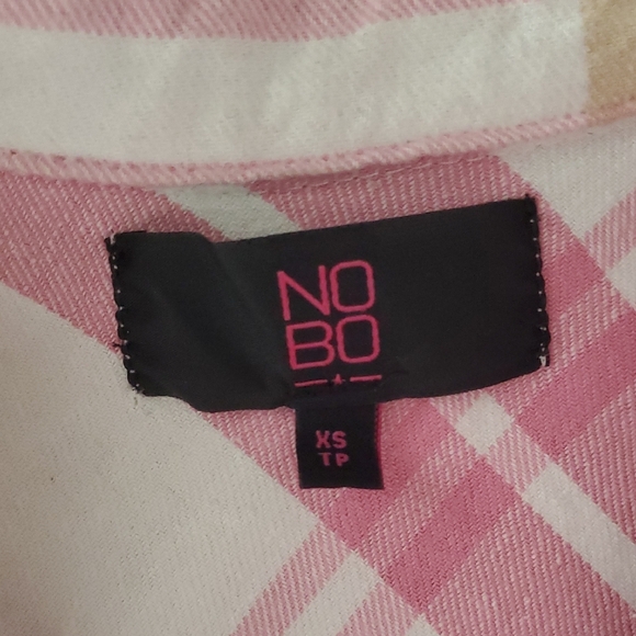 Oversized Flannel NOBO Pink and White Plaid Crop Top - Picture 5 of 8